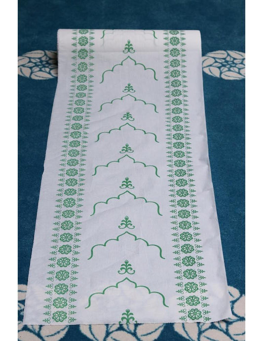 Disposable Prayer Mat – Portable Single-Use Travel Musallah for Mosques, Travel & Outdoor Prayer