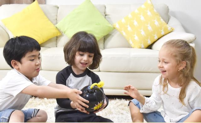 Juicy Bomb Interactive Party Game – Fun Family & Kids Game